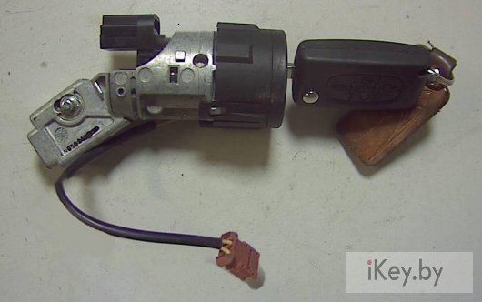 Замок зажигания и ключ Замок зажигания и ключ