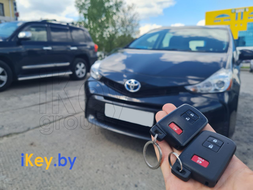 klyuch-toyota-prius-v-2016-kupit-dublikat-chip-klyucha-zazhiganiya