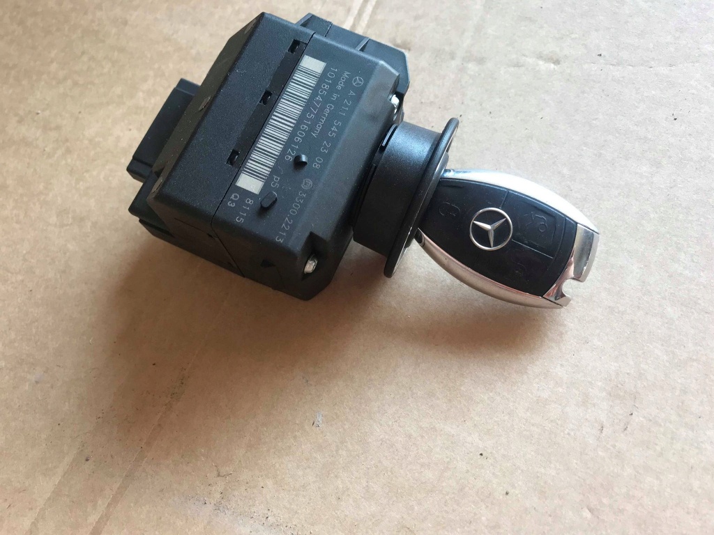 Снять замок зажигания Мерседес w211 Снять замок