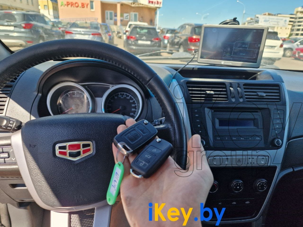 klyuch-geely-emgrand-kh7-privyazka-vykidnogo-dublikata photo_2024-07-09_13-12-22.jpg