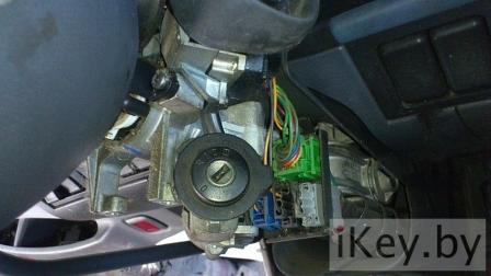 Процесс снятия замка зажигания Вольво FH12