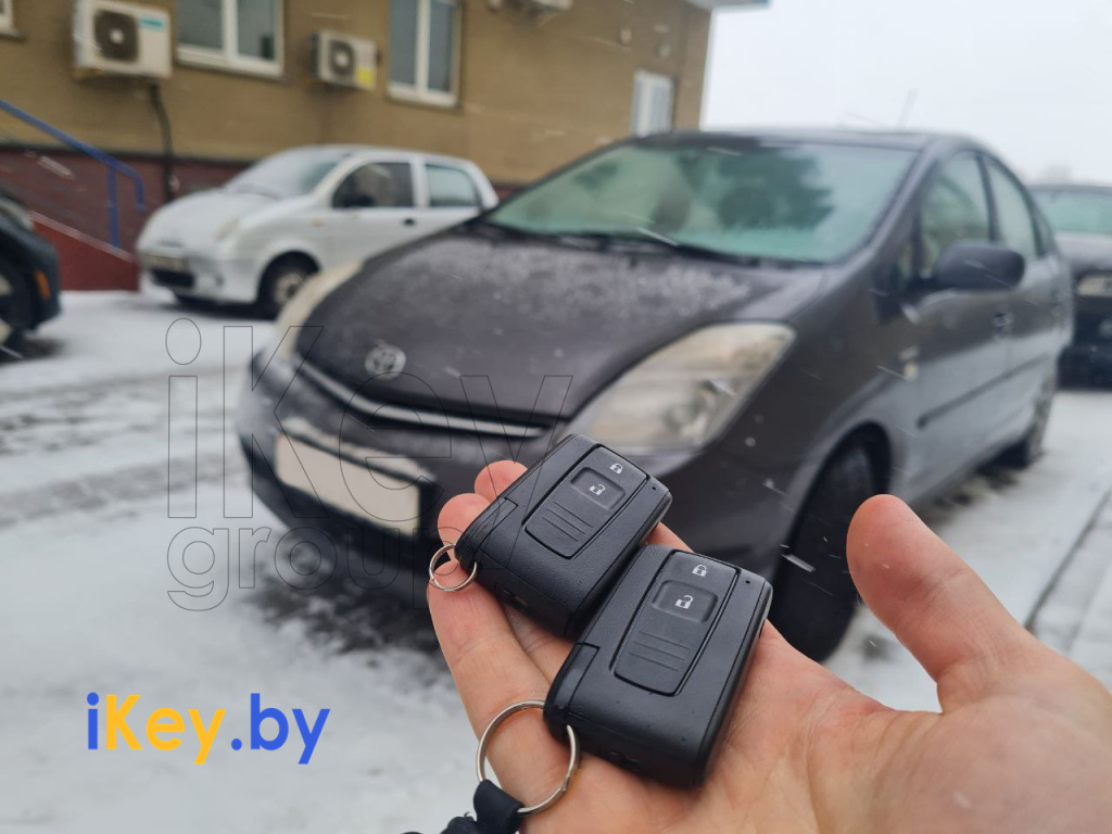 izgotovlenie-chip-klyucha-toyota-prius