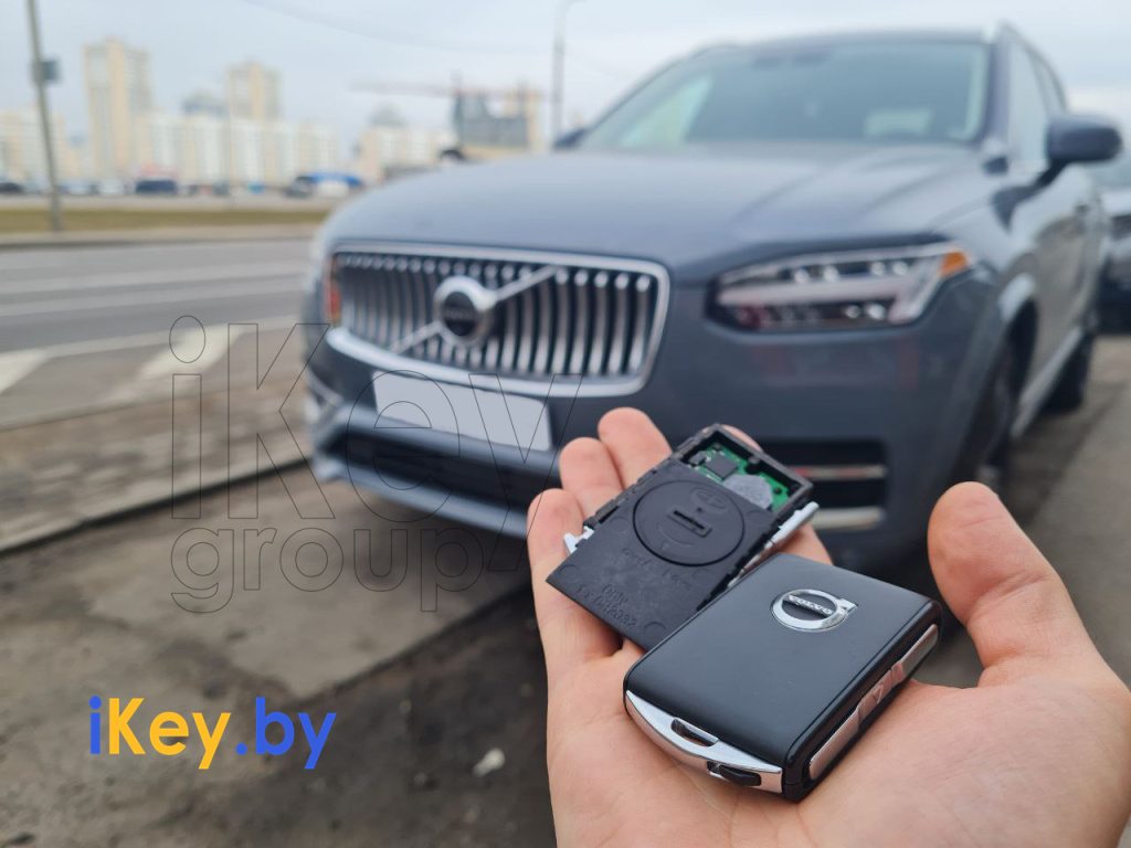 volvo-xc90-2019-izgotovlenie-chip-klyucha-zazhiganiya