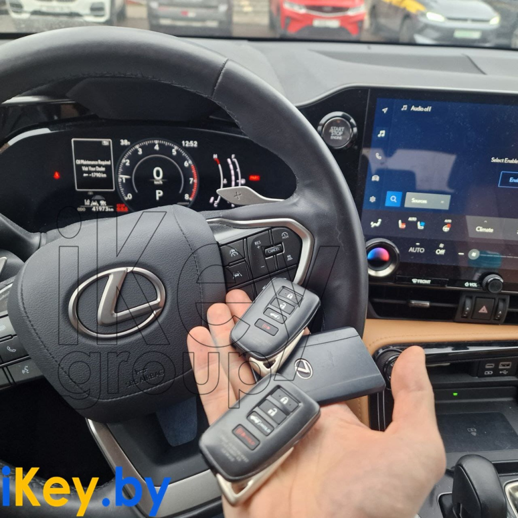 Ключ Лексус НХ 2023 привязка дубликата 2.jpg