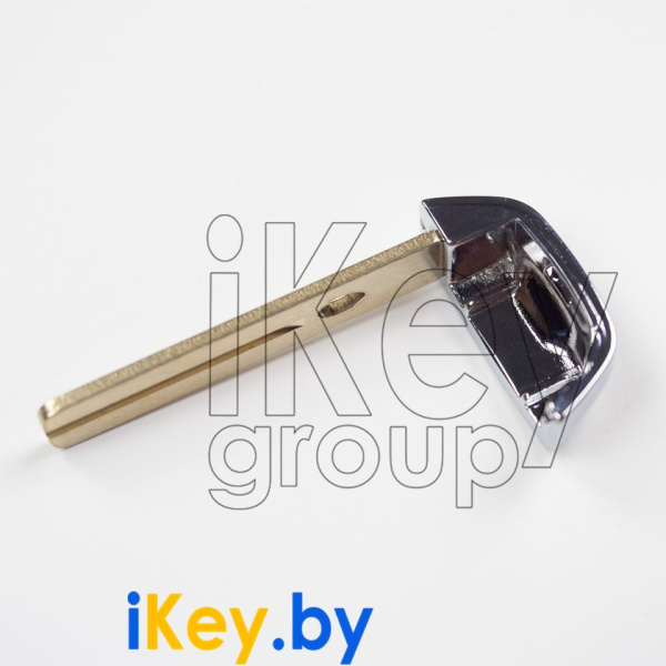 Ключ BYD Song plus корпус